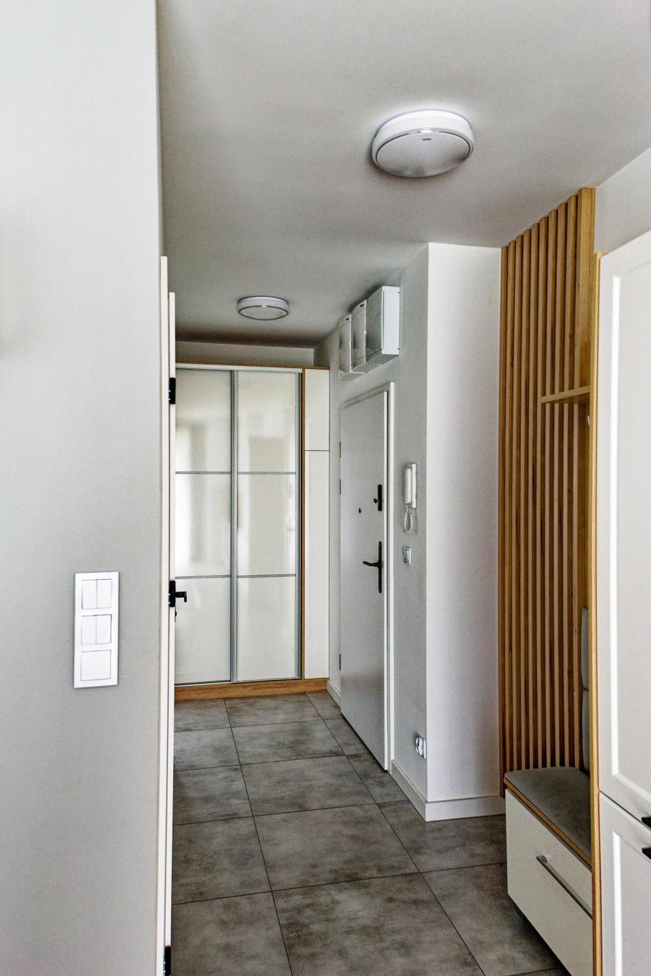 Przytulny Apartament Z Ogrodkiem W Doskonalej Lokalizacji Fair Rentals Wroclaw Ngoại thất bức ảnh